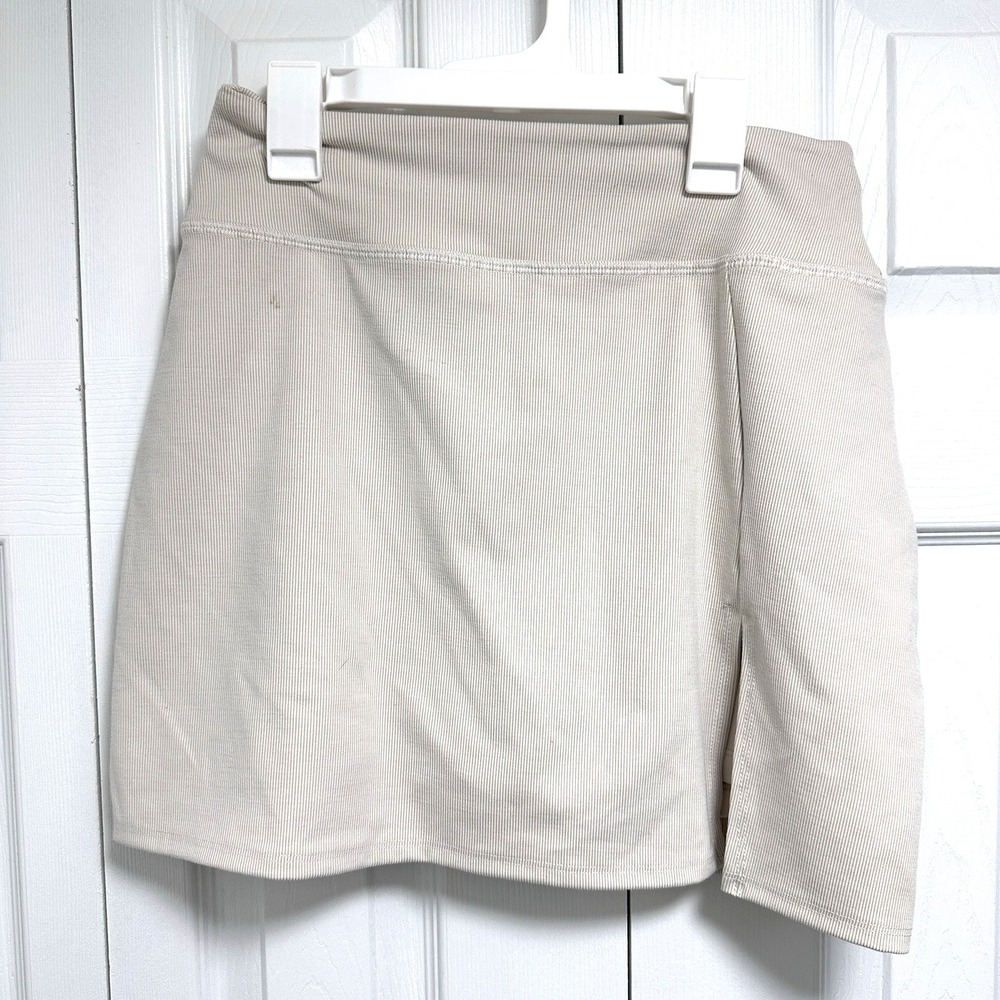 Beyond Yoga Womens Space Dye Athletic Skort Beige Tennis Golf M Woman